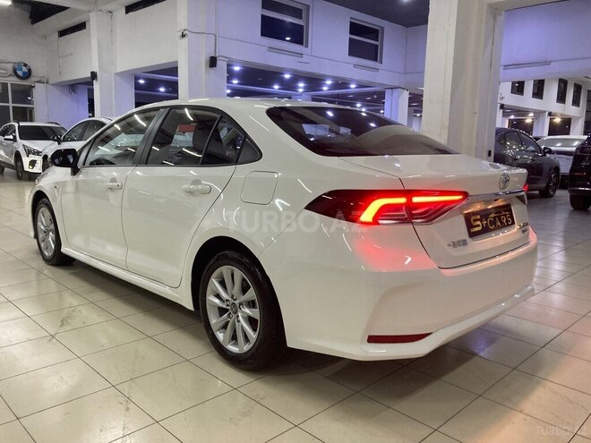 Toyota Corolla-8