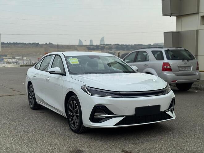Geely Galaxy A7-1