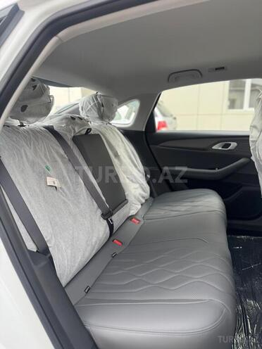 Geely Galaxy A7-8