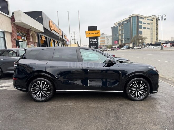 Changan Qiyuan Q07-5