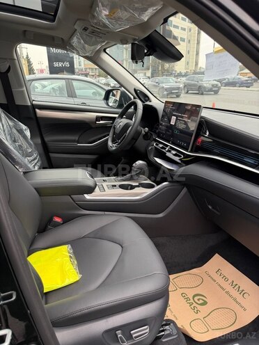 Toyota Highlander-19