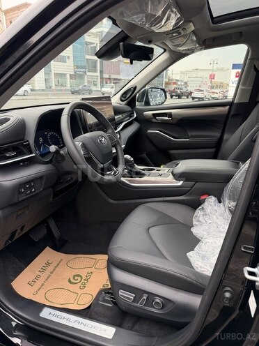 Toyota Highlander-26