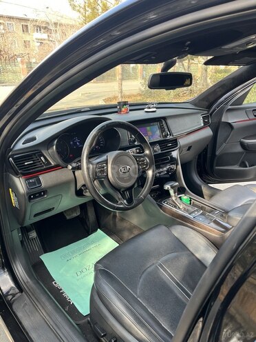 Kia Optima-6