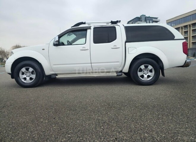 Nissan Navara 2013, 300,000 km - 2.5 l - Sumqayıt