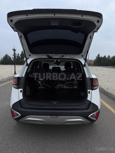 Kia Sportage 2023, 30,500 km - 2.0 л - Göyçay