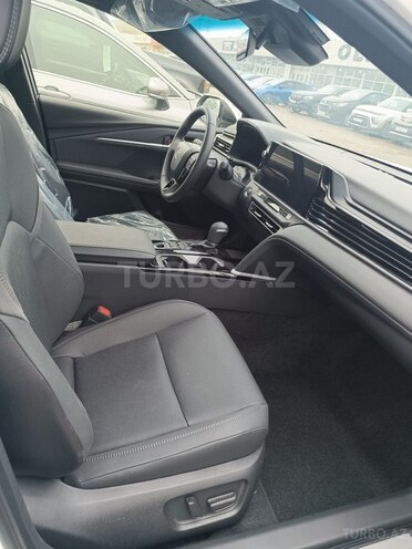 Toyota Camry-9