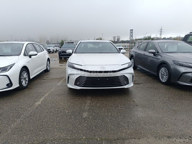 Toyota Camry-8
