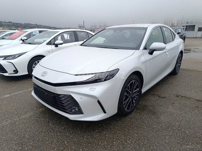 Toyota Camry-18