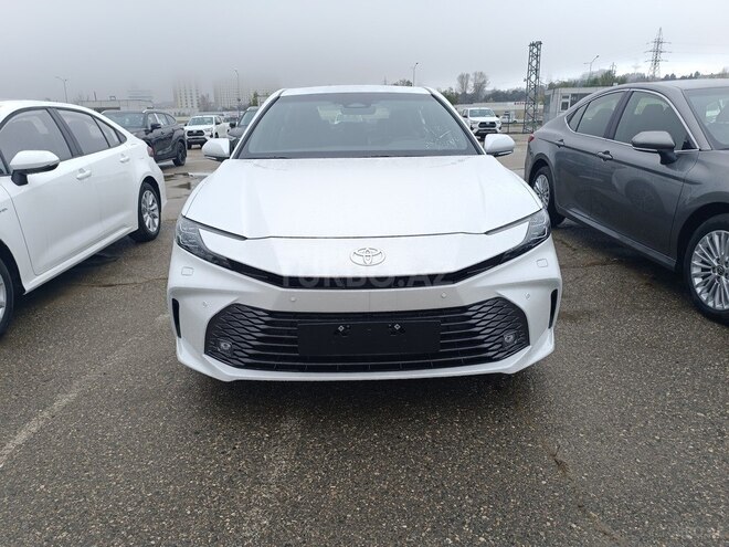 Toyota Camry-1