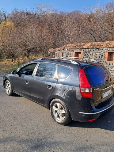 Hyundai i30 2009, 400,000 km - 1.6 l - Bakı