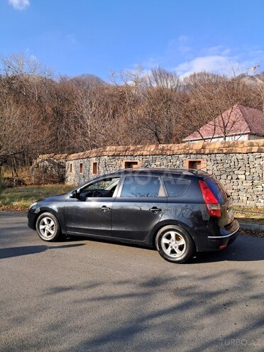 Hyundai i30 2009, 400,000 km - 1.6 l - Bakı