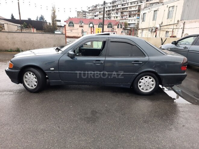 Mercedes C 180 1999, 275,000 km - 1.8 л - Bakı