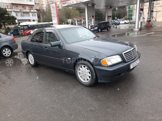 Mercedes C 180 1999, 275,000 km - 1.8 л - Bakı