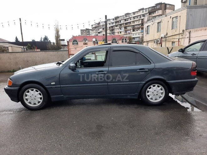 Mercedes C 180 1999, 275,000 km - 1.8 л - Bakı