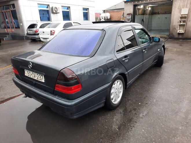 Mercedes C 180 1999, 275,000 km - 1.8 л - Bakı