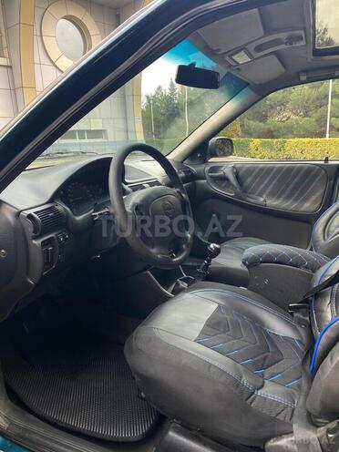 Opel Astra 1995, 560,000 km - 1.6 l - Sumqayıt