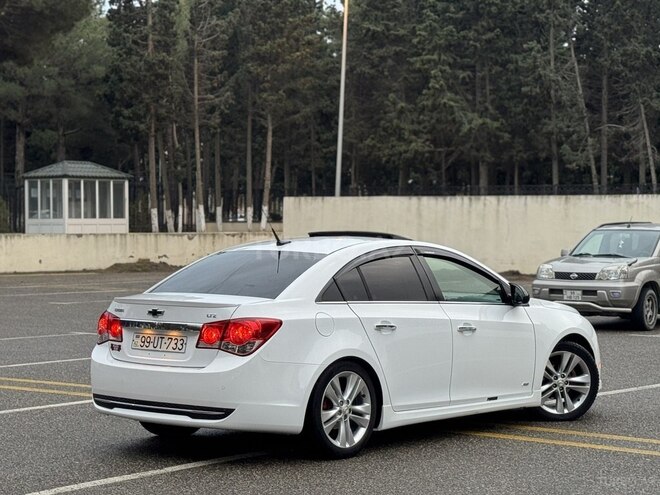Chevrolet Cruze 2011, 269,000 km - 1.4 l - Sumqayıt