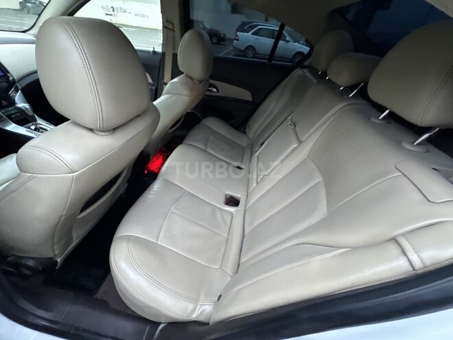 Chevrolet Cruze 2011, 269,000 km - 1.4 l - Sumqayıt