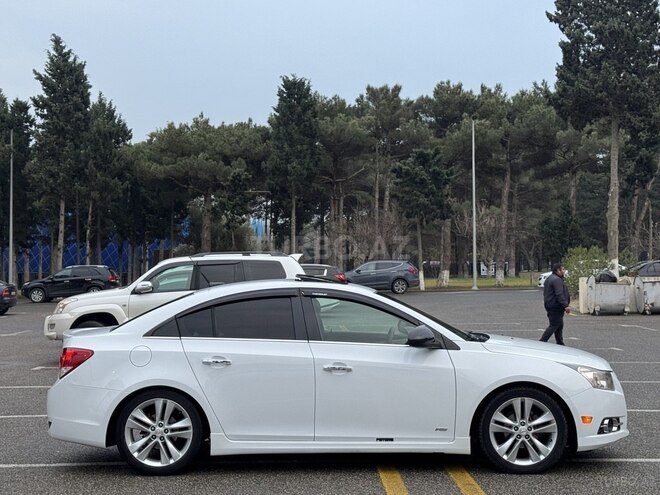 Chevrolet Cruze 2011, 269,000 km - 1.4 l - Sumqayıt