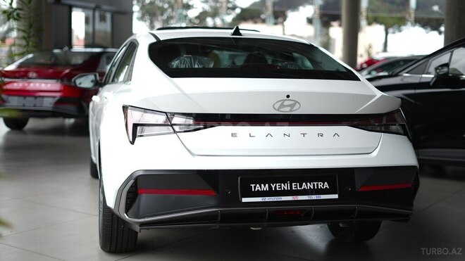 Hyundai Elantra-20