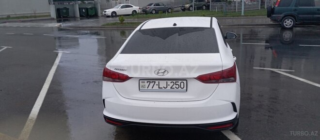Hyundai Accent 2021, 177,800 km - 1.6 л - Bakı