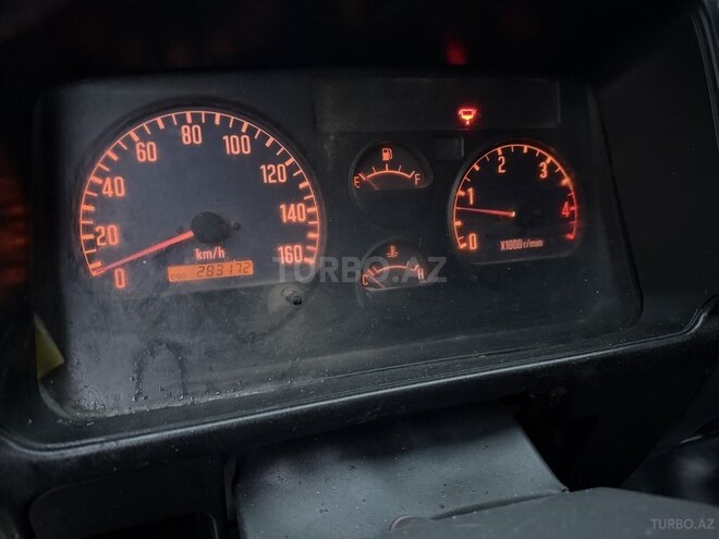 Isuzu NPR 66 L 2007, 283,500 km - 4.6 l - Bakı