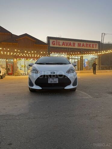 Toyota Aqua 2018, 71,600 km - 1.5 l - Göygöl