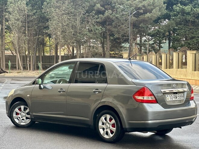 Nissan Tiida 2006, 308,518 km - 1.6 л - Sumqayıt