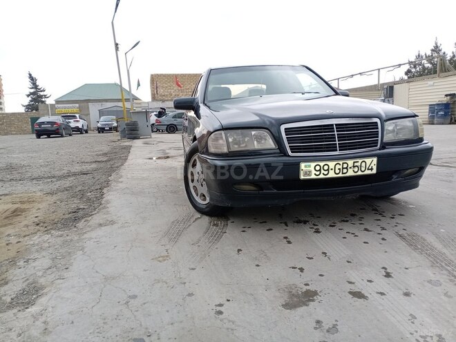 Mercedes C 220 1998, 240,543 km - 2.2 l - Bakı