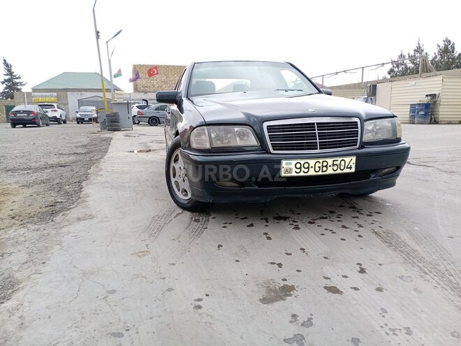 Mercedes C 220 1998, 240,543 km - 2.2 l - Bakı
