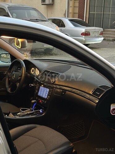 Mercedes E 320 2007, 256,745 km - 3.0 l - Bakı