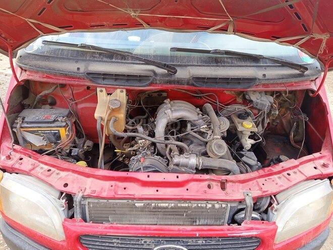 Ford Transit-7
