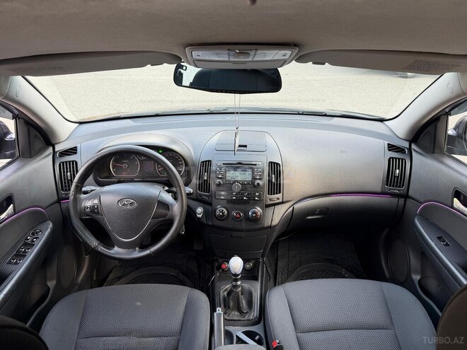 Hyundai i30 2008, 350,000 km - 1.6 л - Bakı