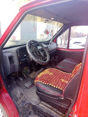 Ford Transit-10