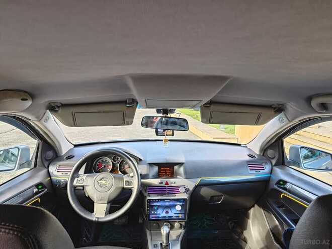 Opel Astra 2005, 344,000 km - 1.8 l - Qusar