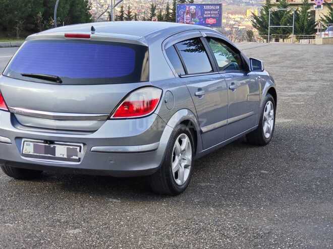 Opel Astra 2005, 344,000 km - 1.8 l - Qusar