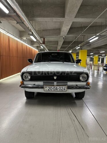GAZ 24 1983, 150,000 km - 2.5 l - Gəncə