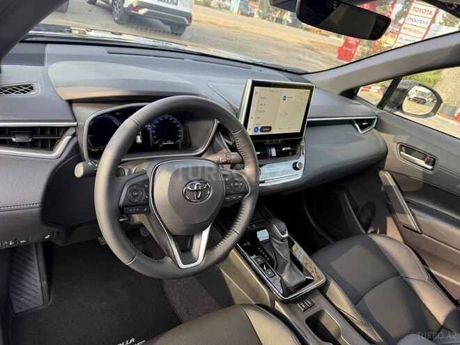 Toyota Corolla Cross-10