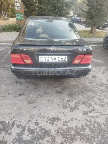 Mercedes E 320 1998, 500,000 km - 3.2 l - Quba