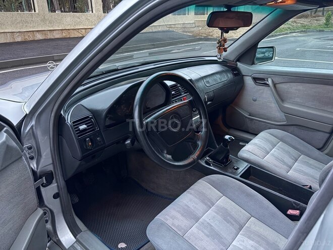 Mercedes C 180 1995, 368,000 km - 1.8 л - Bakı