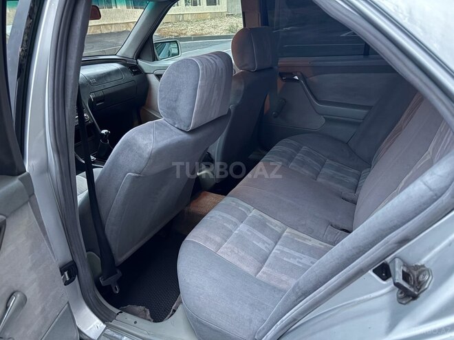 Mercedes C 180 1995, 368,000 km - 1.8 л - Bakı