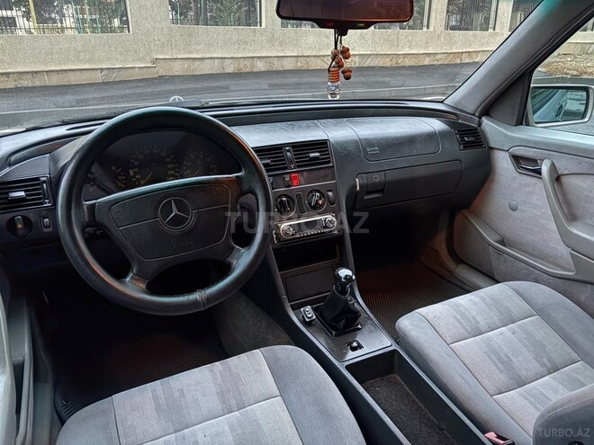 Mercedes C 180 1995, 368,000 km - 1.8 л - Bakı