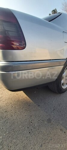 Mercedes C 220 1995, 468,000 km - 2.2 l - Şirvan