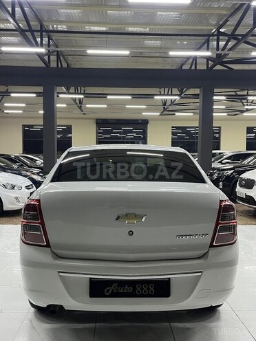 Chevrolet Cobalt-8