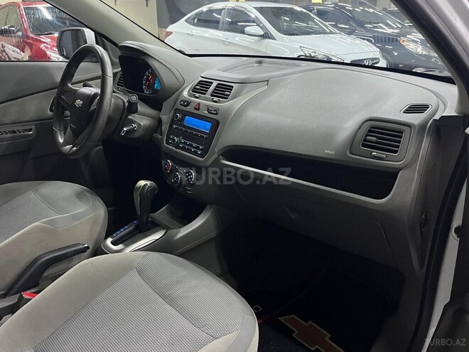 Chevrolet Cobalt-9