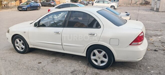 Nissan Sunny 2010, 195,000 km - 1.6 л - Sumqayıt