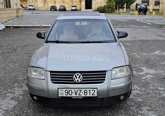 Volkswagen Passat 2004, 292,000 km - 1.8 л - Şamaxı