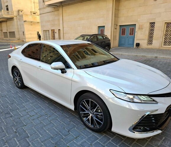 Toyota Camry 2023, 37,000 km - 2.5 l - Bakı