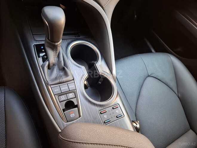 Toyota Camry 2023, 37,000 km - 2.5 l - Bakı