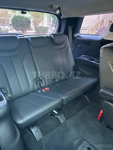 Hyundai Palisade-16